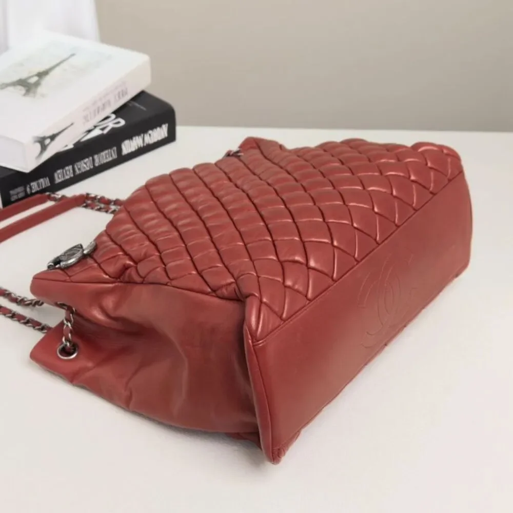Chanel Women Pre-Loved Bag Very Good Condition